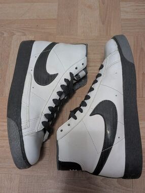 Nike High Top Shoes